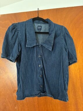 GAP Indigo Denim Puff Sleeve Button-Front Top